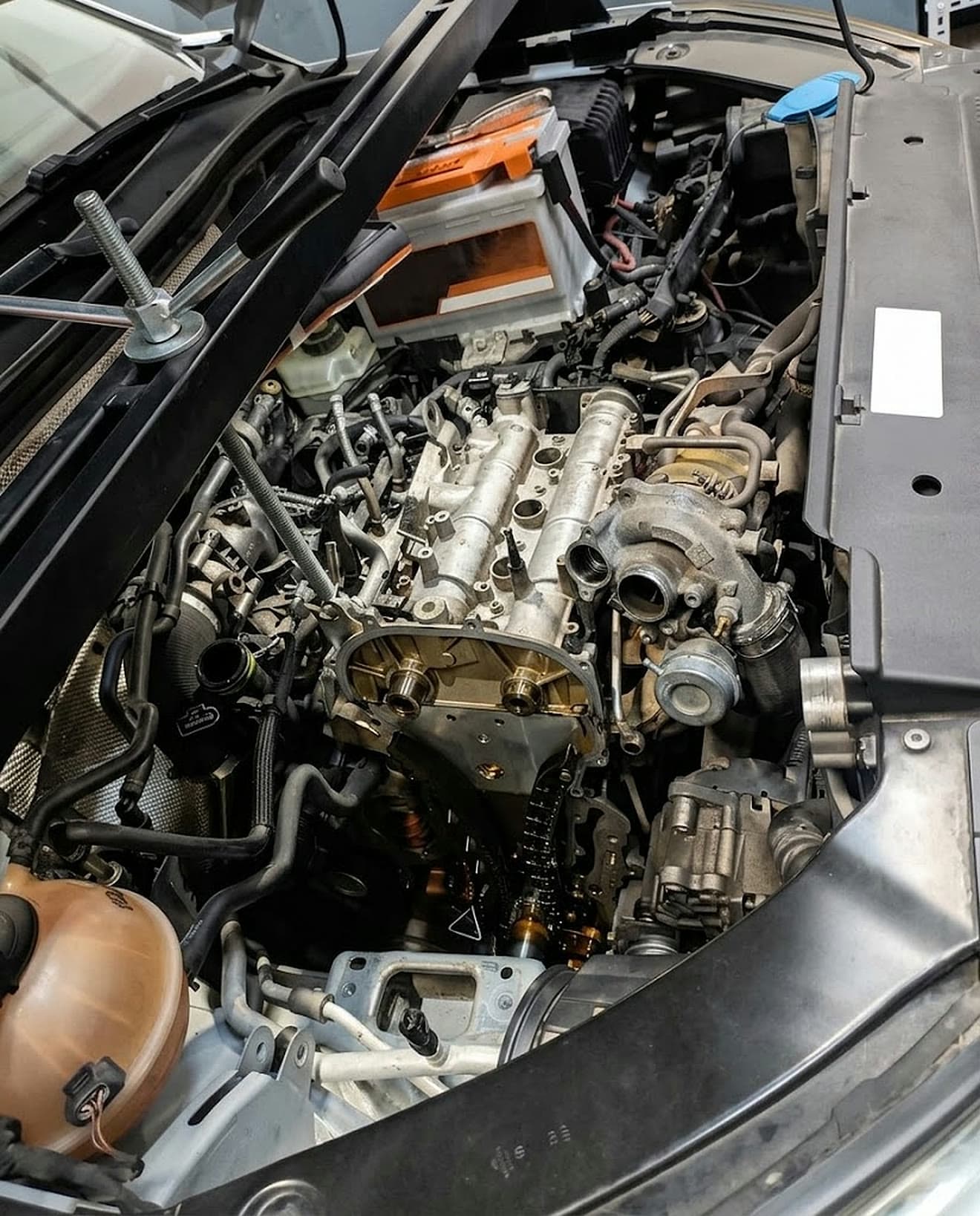 Motor bölmesi